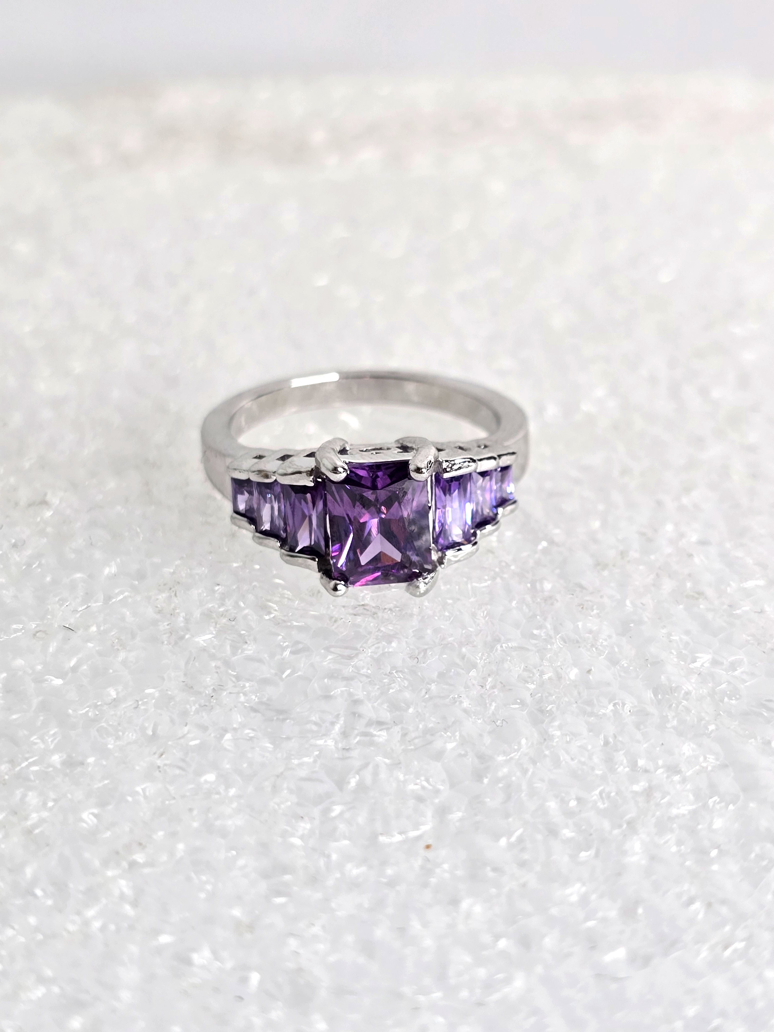 Ring Sterling Silver with Purple Gemstones
