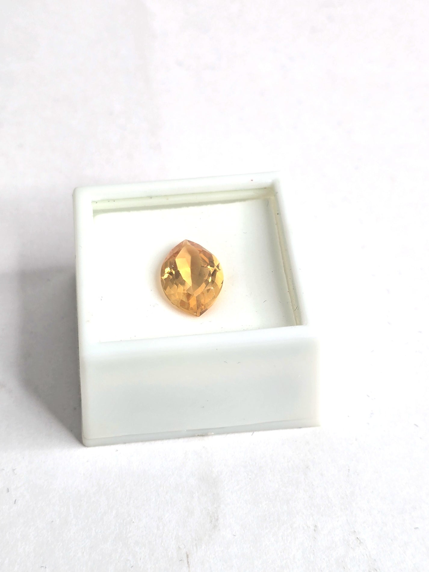 Exquisite 6.00 Carat (1.2g) Radiant Golden-Honey Citrine – Large Marquise (Navette) Cut Gemstone