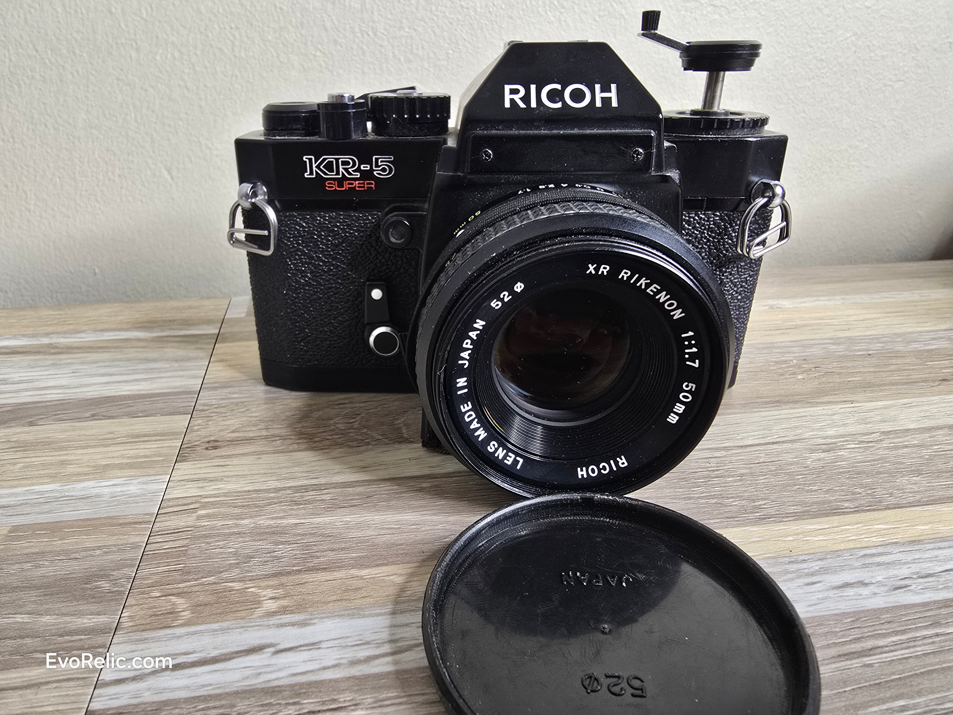 1982 Vintage Ricoh KR-5 35mm Camera