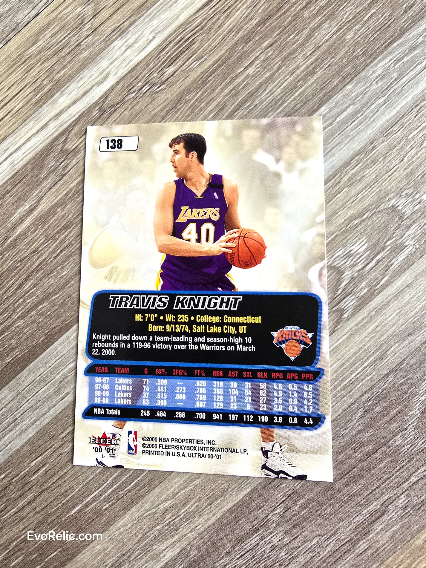 2000 Travis Knight NBA Basketball Card No 138