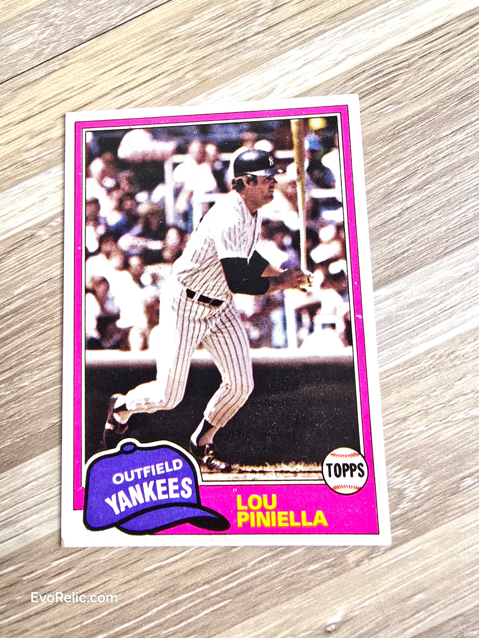 1981 Lou Piniella Baseball Card Topps No 724