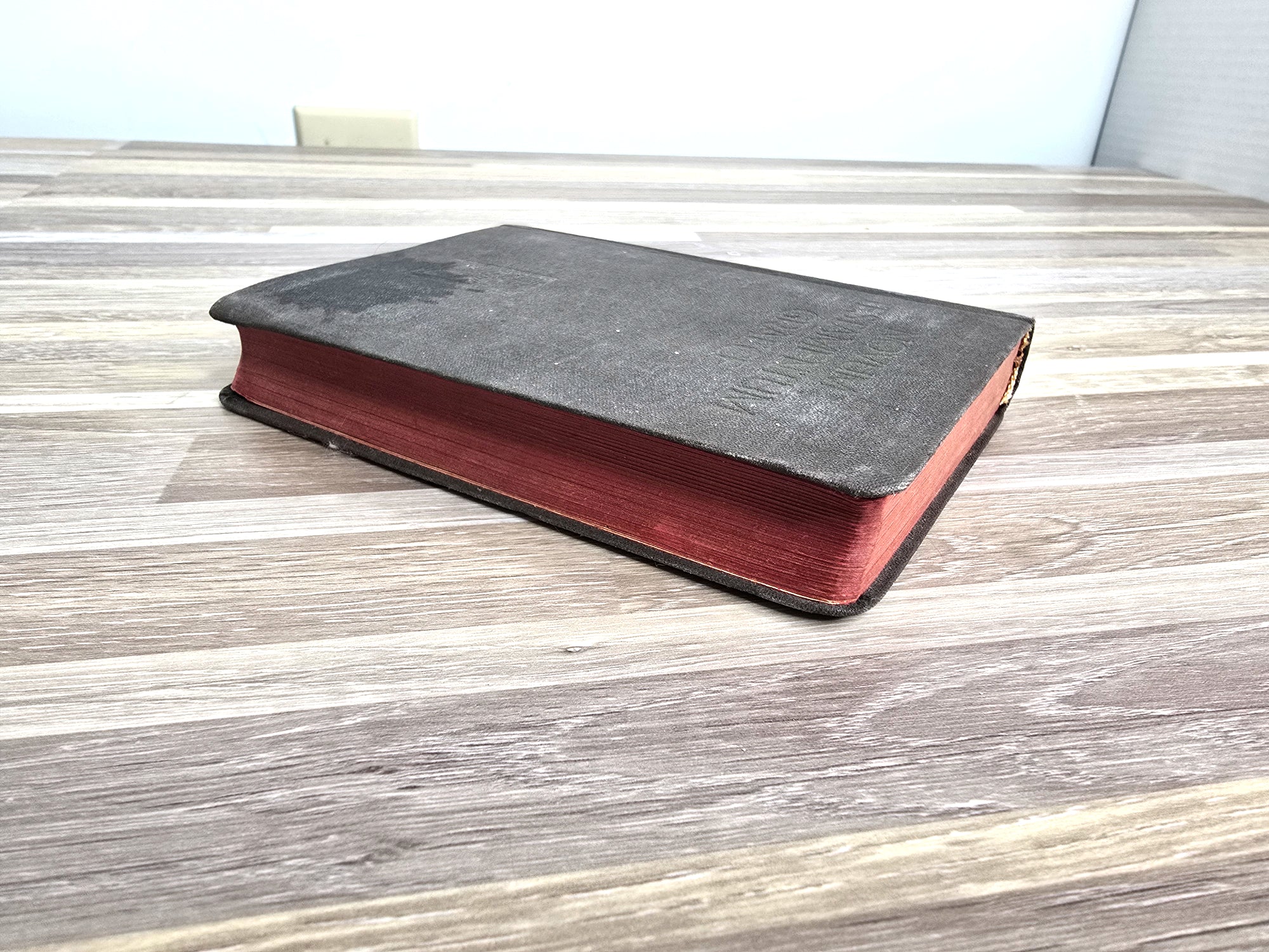 1949 Greek Bible 19th Edition Novum Testamentum Graece