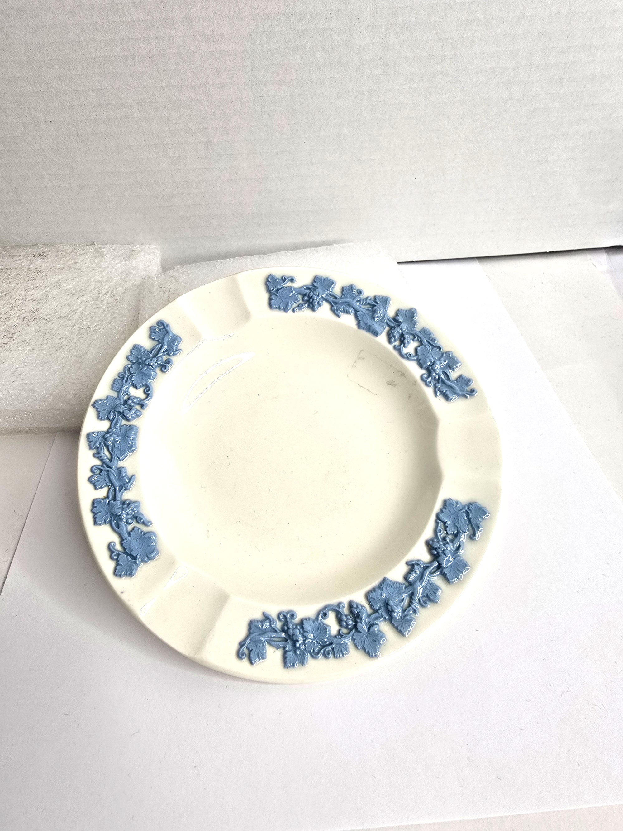 1955 Wedgwood of Etruria & Barlaston Ashtray Made in England