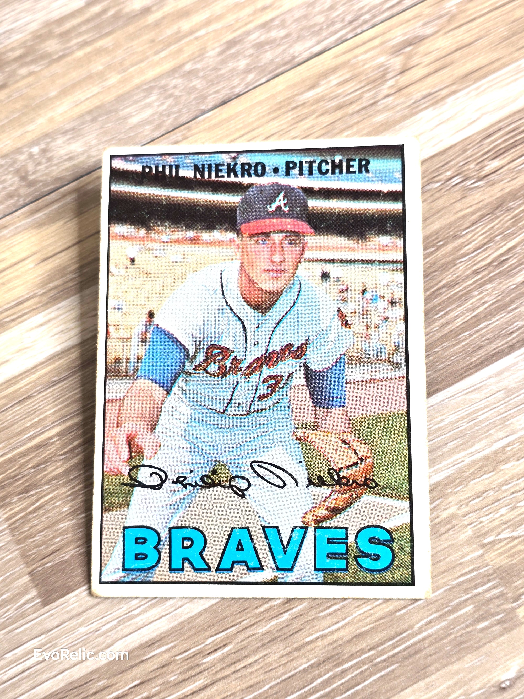 1967 Phil Niekro Baseball Card Topps No 456