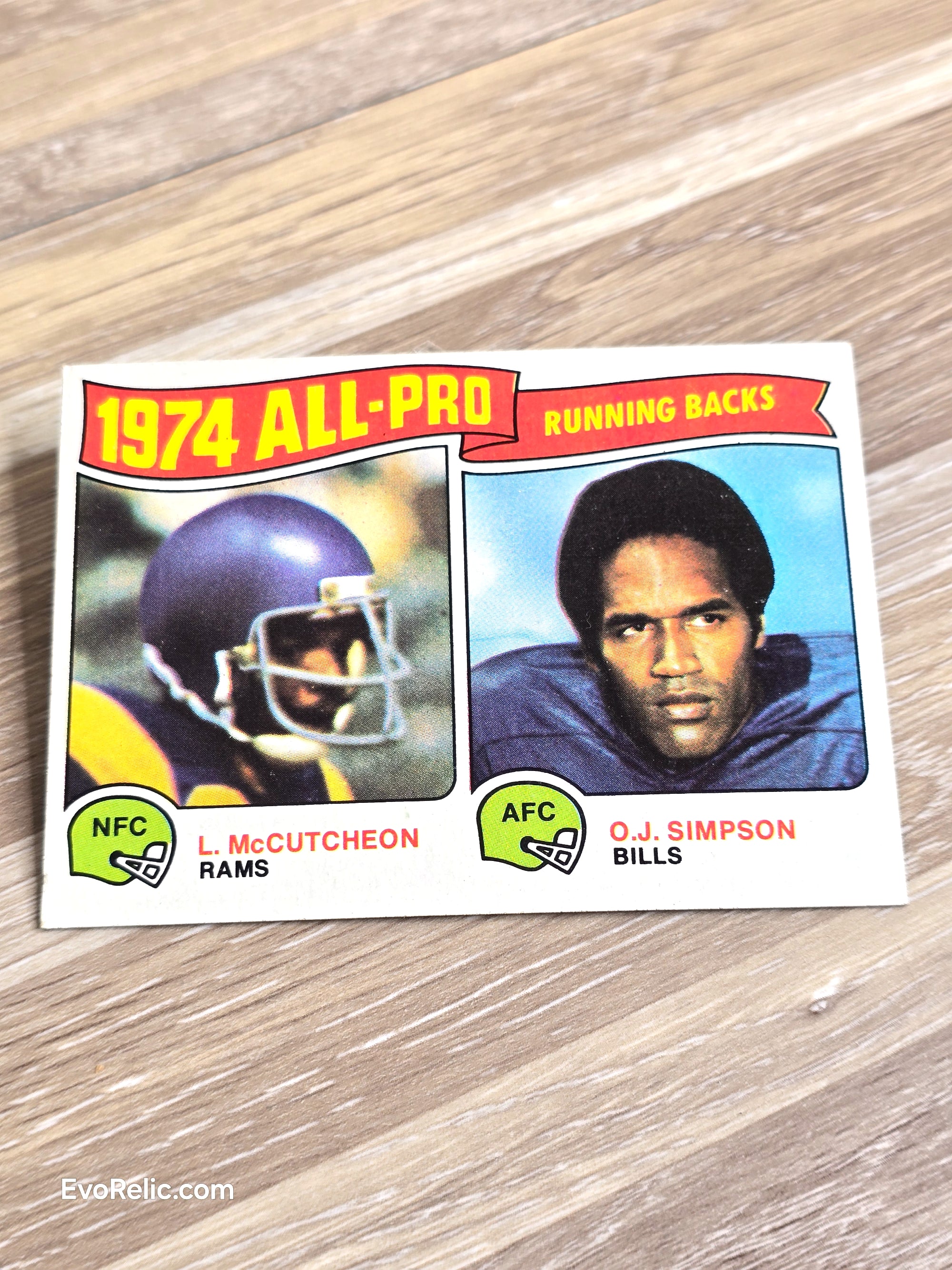1975 NFL All-Pro Running Backs OJ Simpson L. McCutcheon Topps Football Card No 209