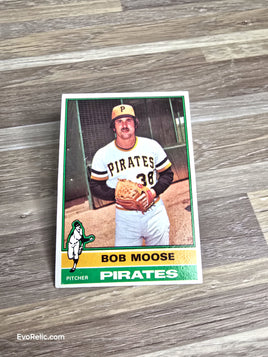 1976 Topps Bob Moose Pirates Baseball Card No 476