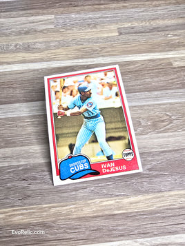 1981 Topps Ivan DeJesus Cubs Baseball Card No 54