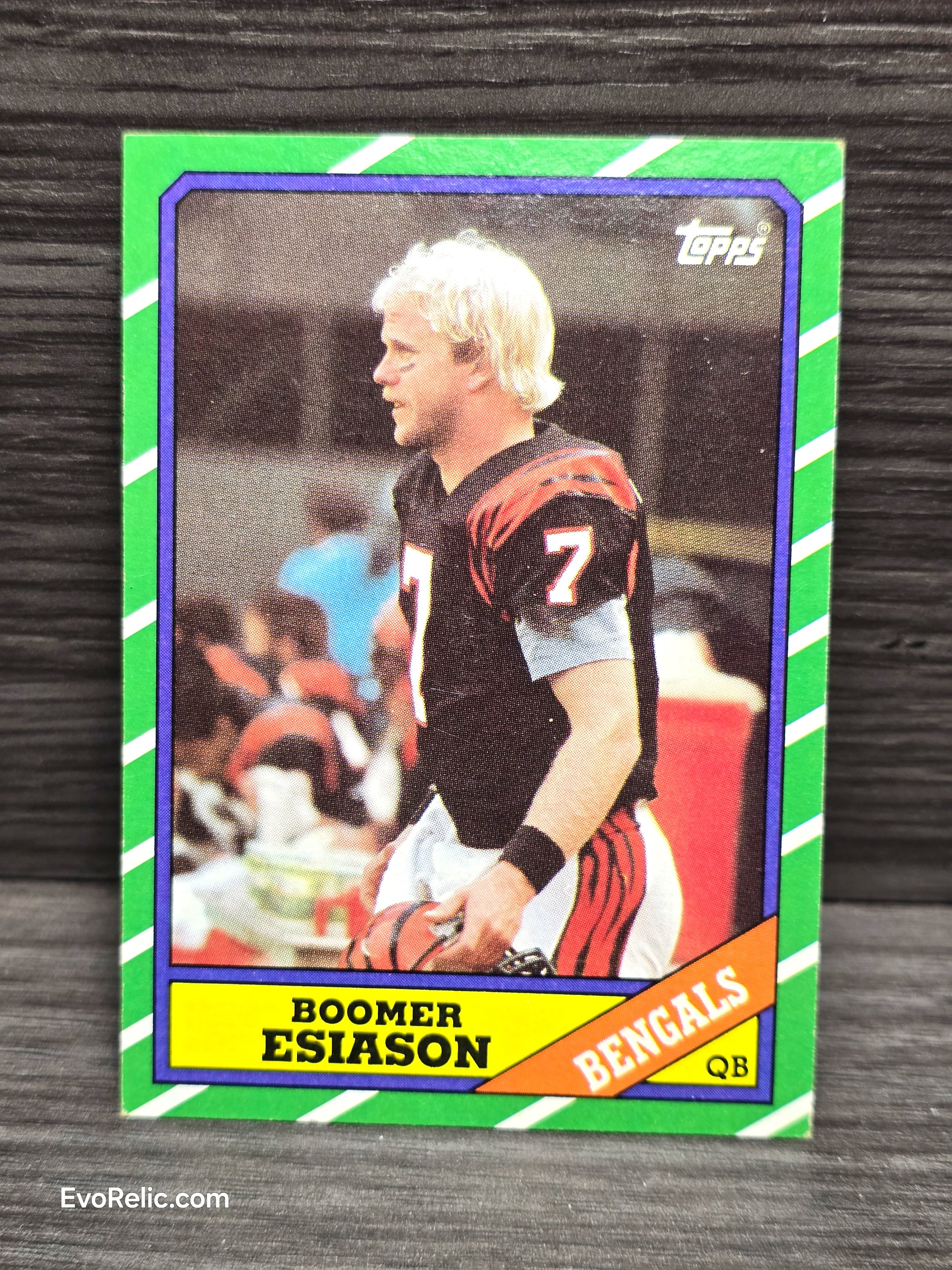 1986 Football Card Boomer Esiason Topps No 255