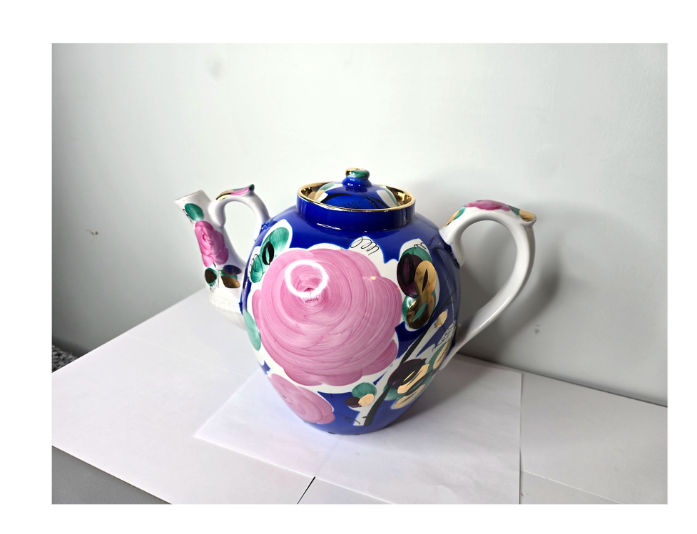 Ayaebo Teapot Hand Painted Russian Vintage with Gold Trim