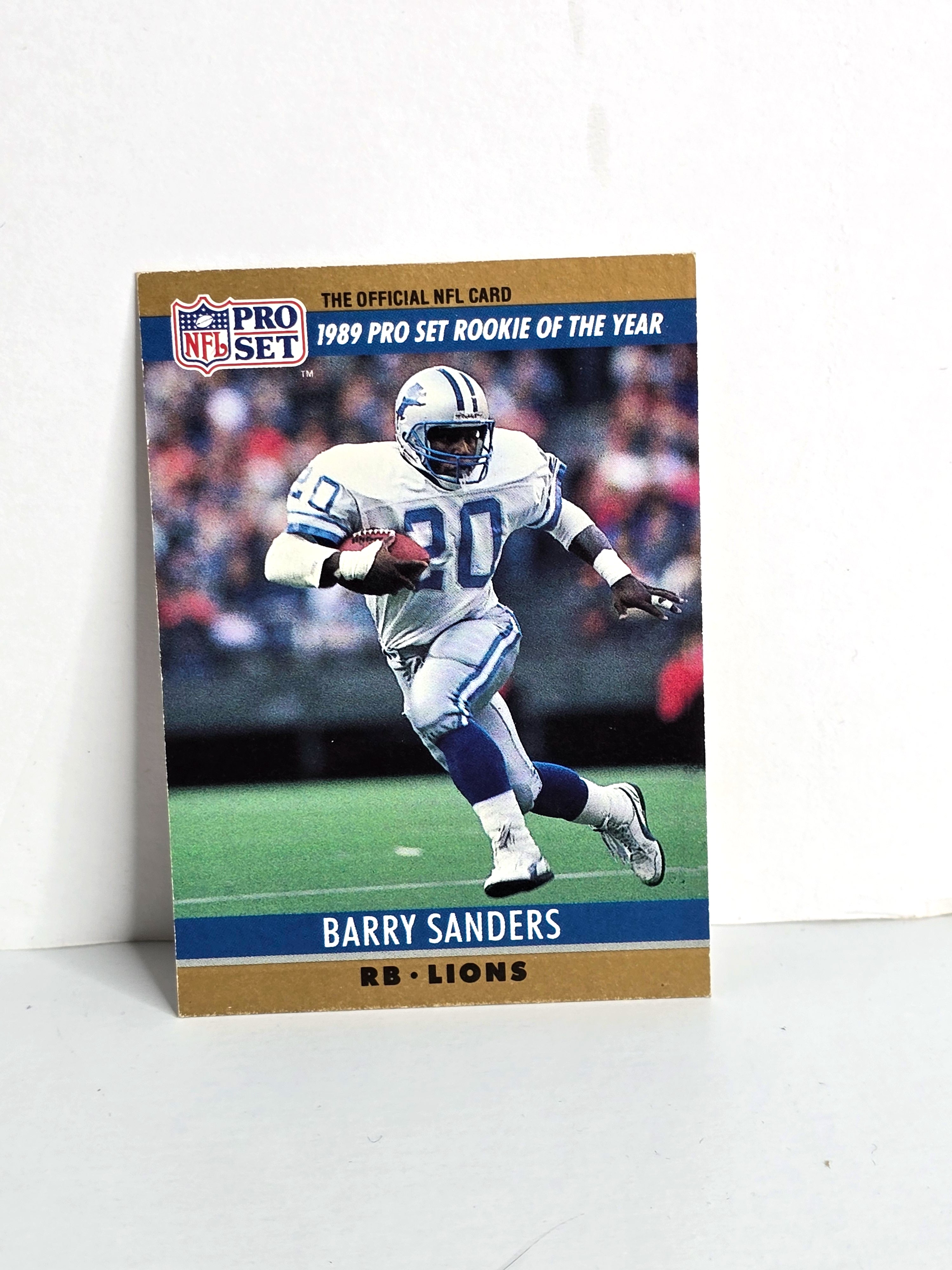 Barry Sanders Football Card 1990 NFL Pro Set No. 1