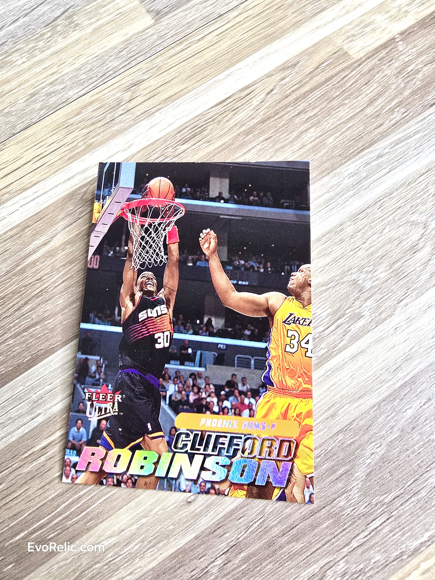 Cliff Robinson NBA Basketball Card 2000 Fleer No 58