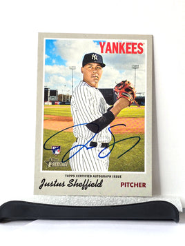 Justus Sheffield Autographed Yankees Baseball Card 2019 Topps No. ROA-JS