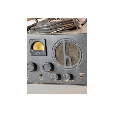 Militaria 1940s U.S Navy Tubed Radio