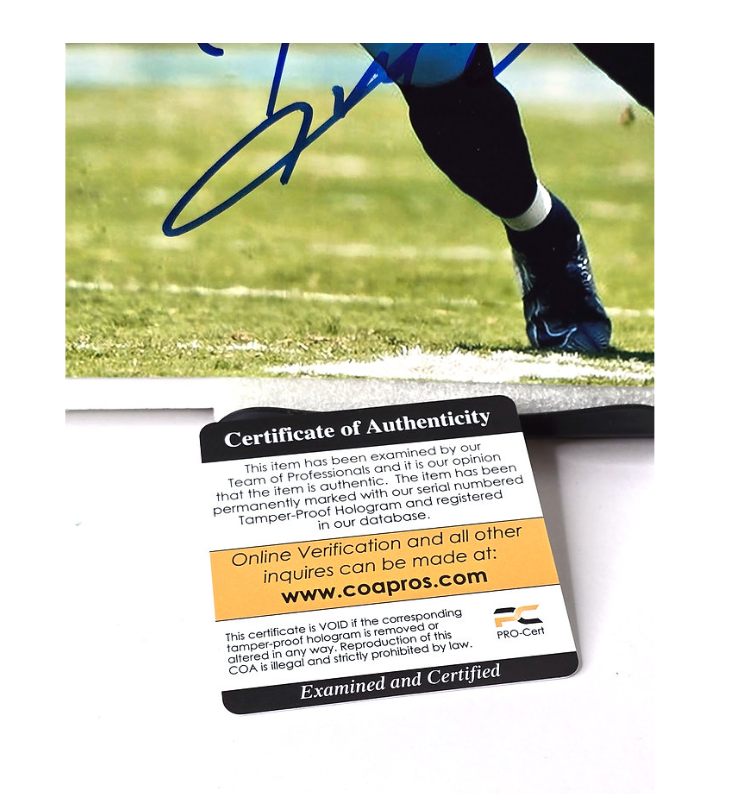 Derrick Henry Signed Autograph NFL Football Photo