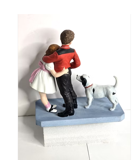 Norman Rockwell Porcelain Sculpture Courageous Hero