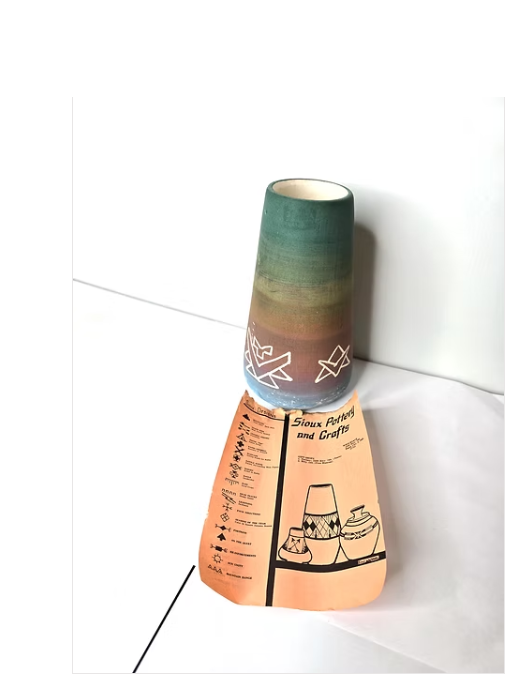 Sioux Vase Pottery Handmade by Lakota Indian Artists Rapid City, South Dakota