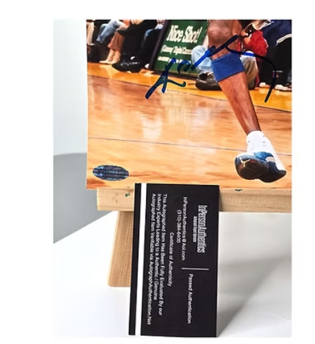 Kobe Bryant Autograph NBA Basketball Photo