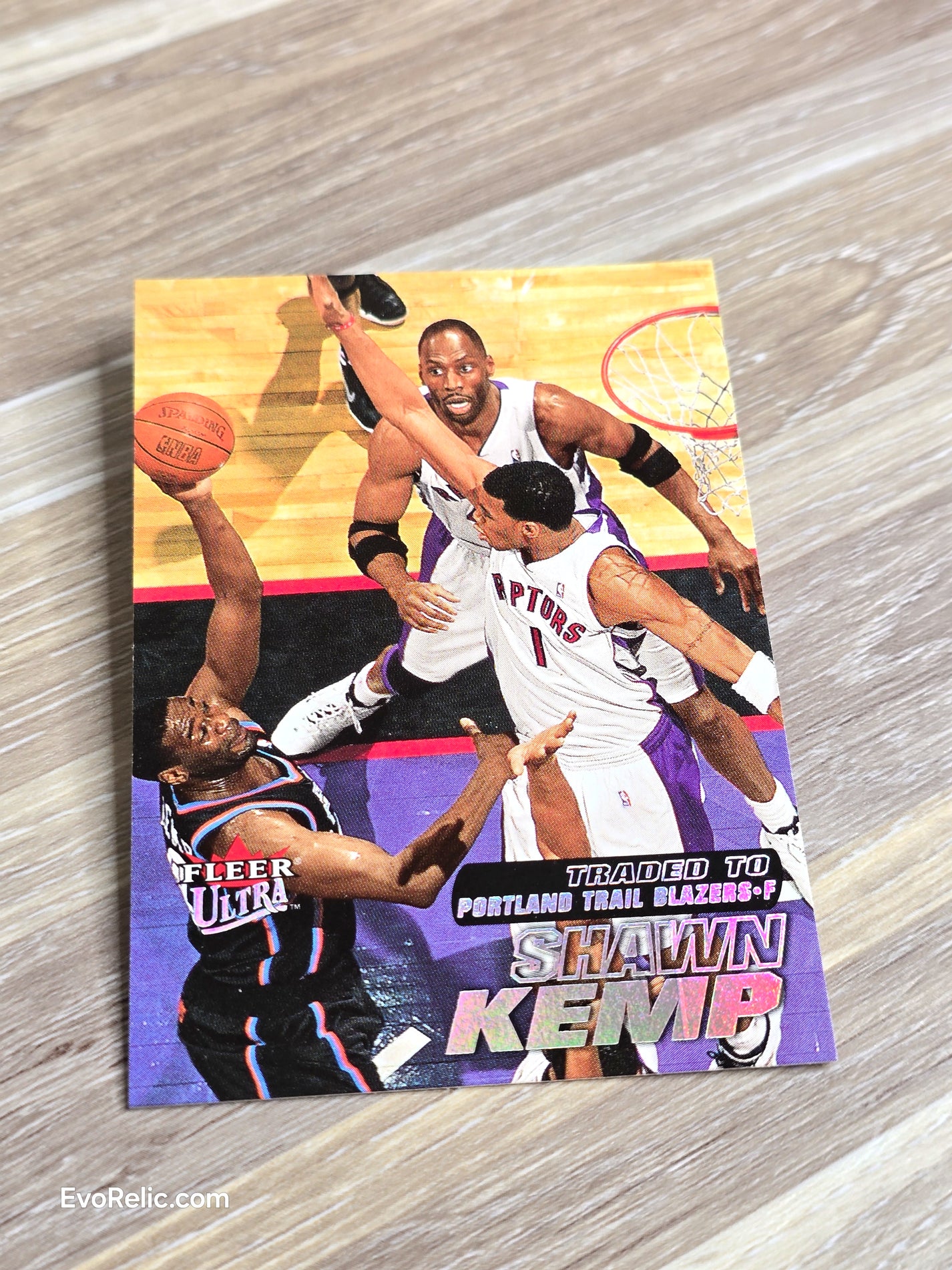 Shawn Kemp NBA Basketball Cleveland Cavs Card 2000 Fleer No 144