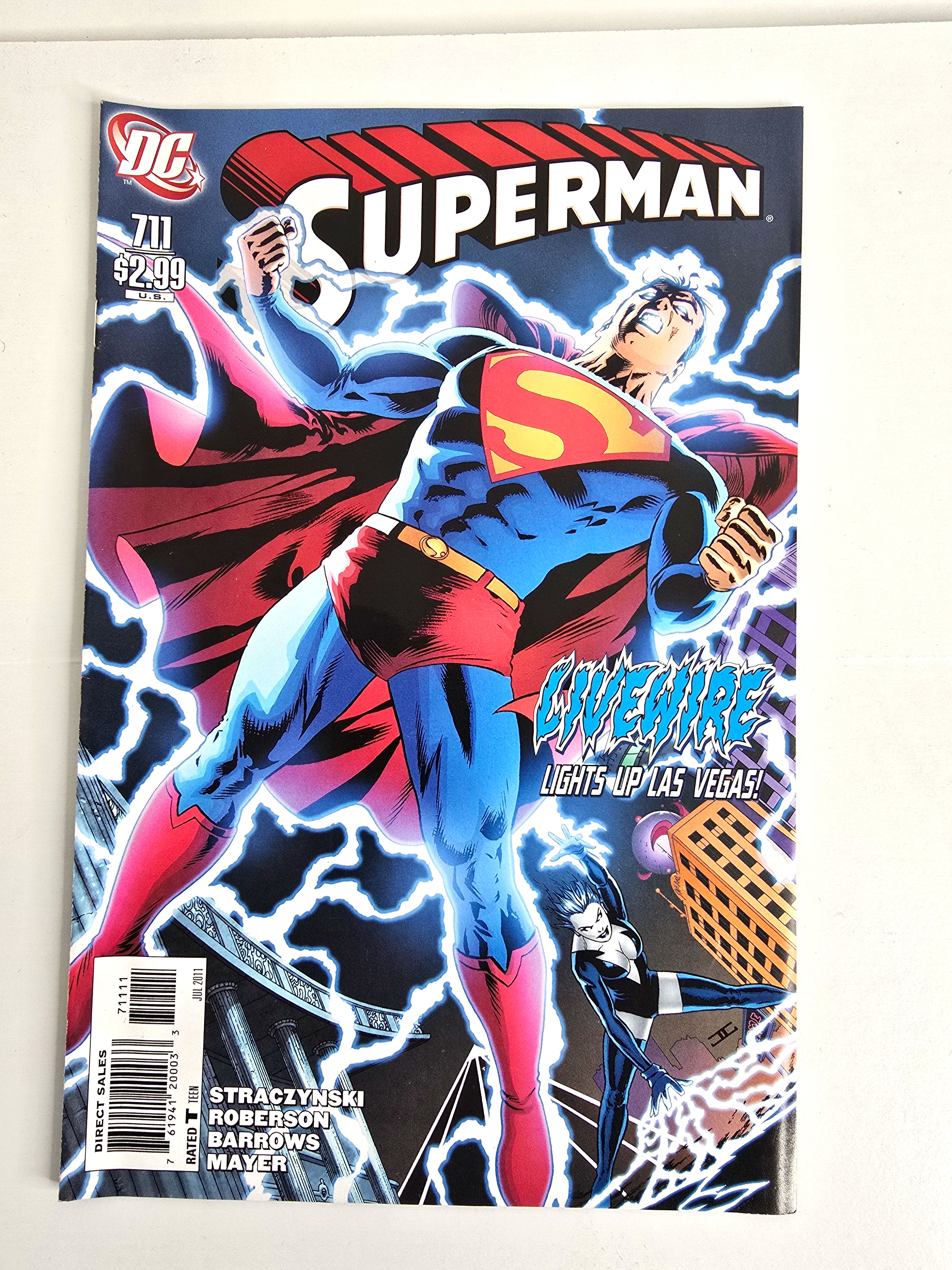 Superman DC Comics July 2011 No. 711
