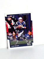 Tom Brady Football Card 2017 Panini No. 64