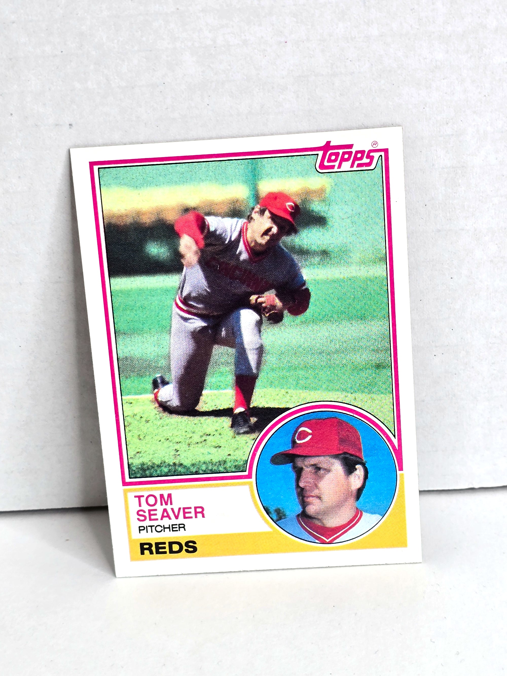 Tom Seaver Reds Baseball Card 1983 Topps No. 580
