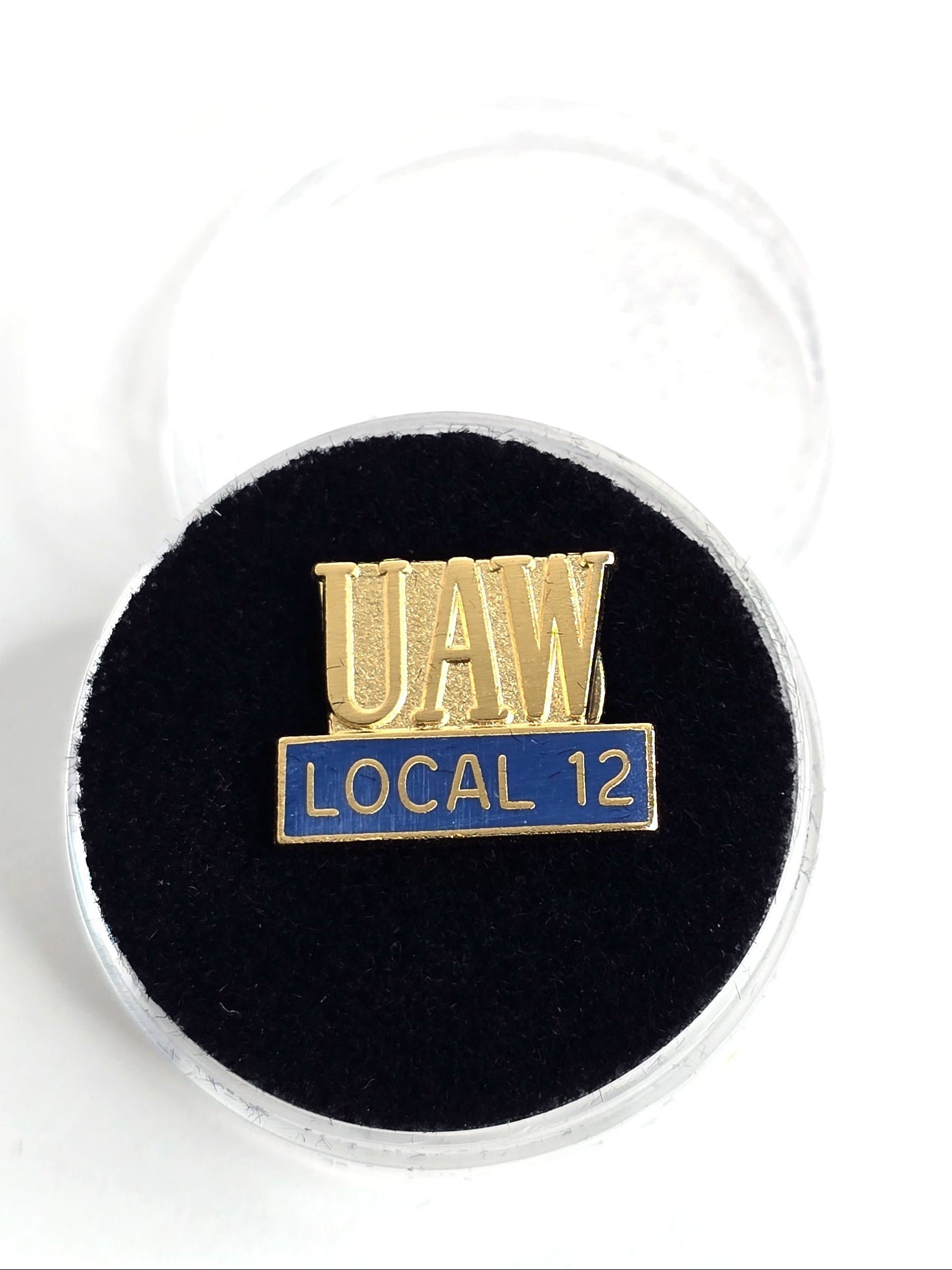 United Auto Worker Lapel Pin Collectible
