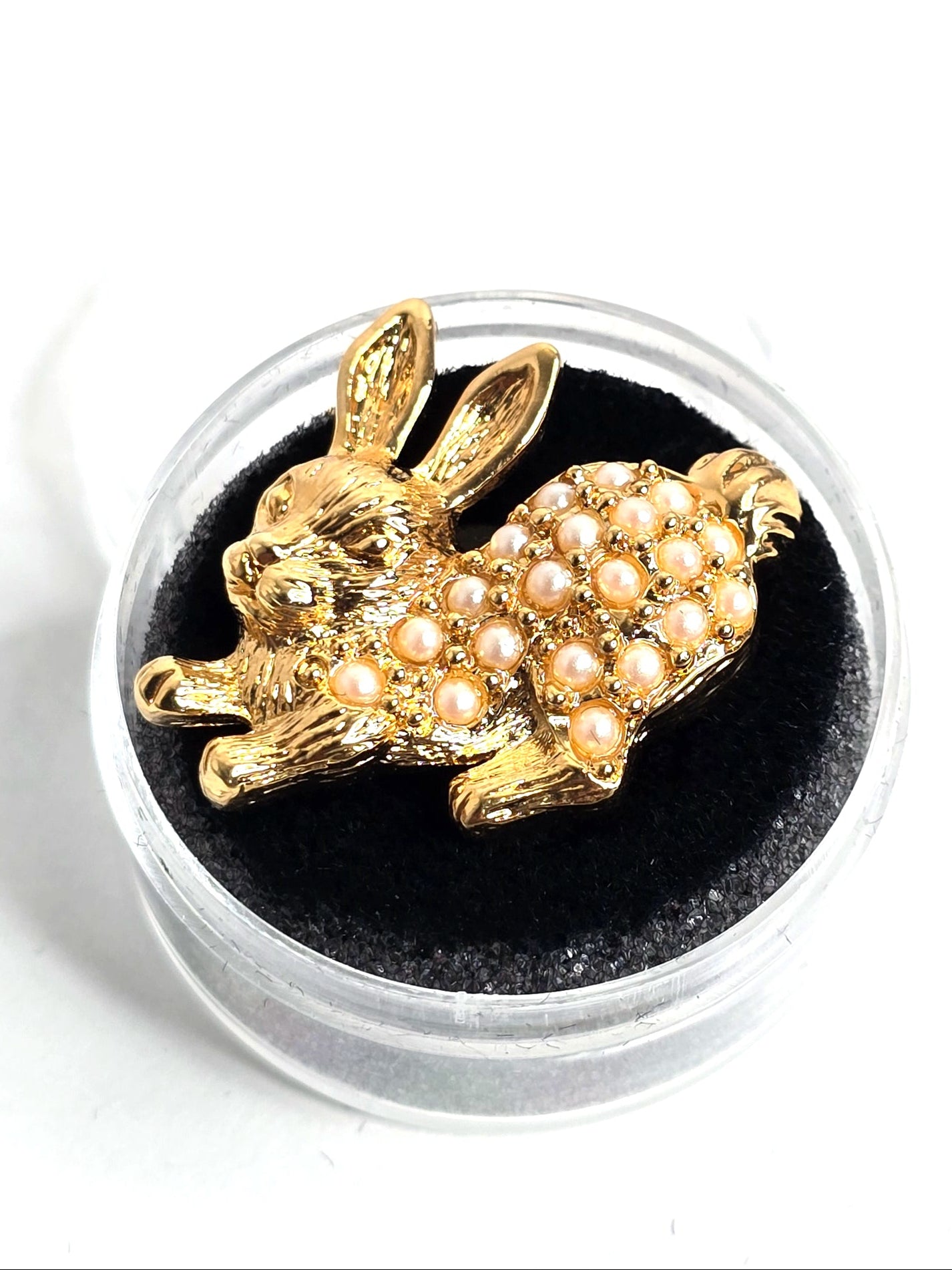 Vintage Rabbit Fashion Pin